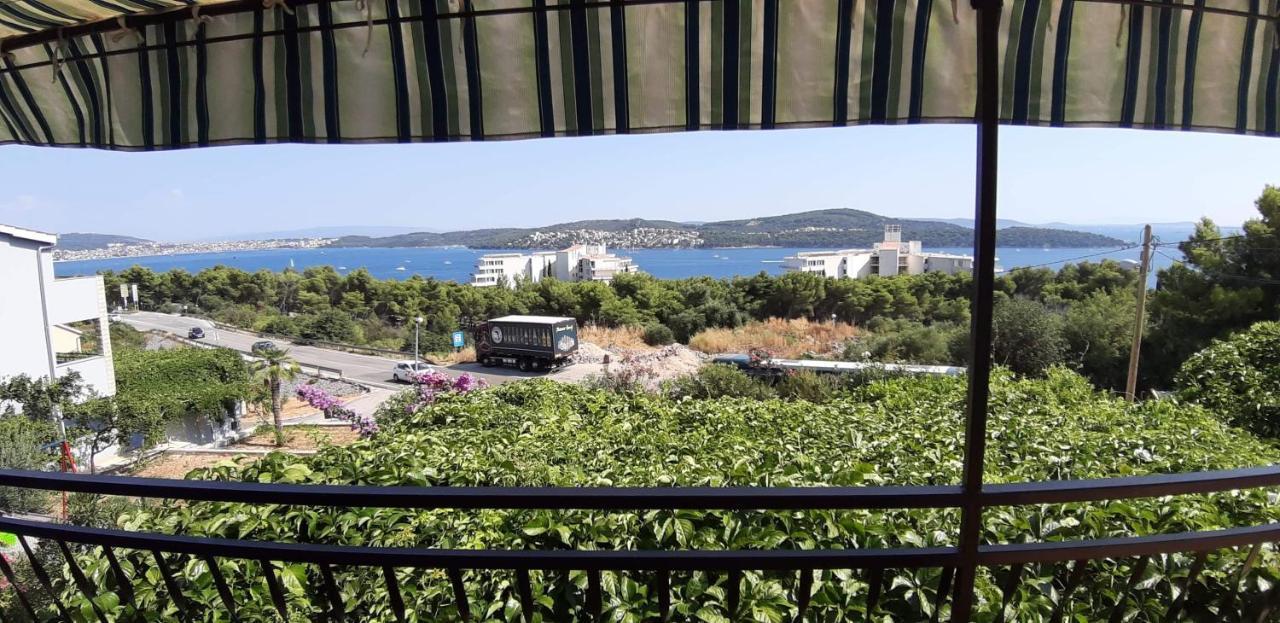 Apartmani Ruzmarin - Seget Donji, Trogir Exterior foto