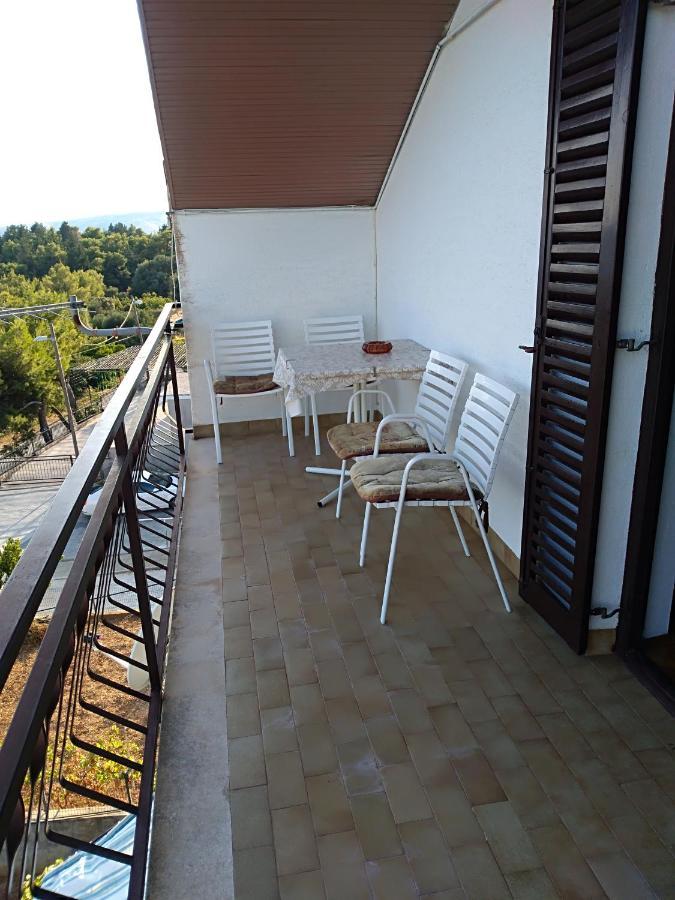 Apartmani Ruzmarin - Seget Donji, Trogir Exterior foto